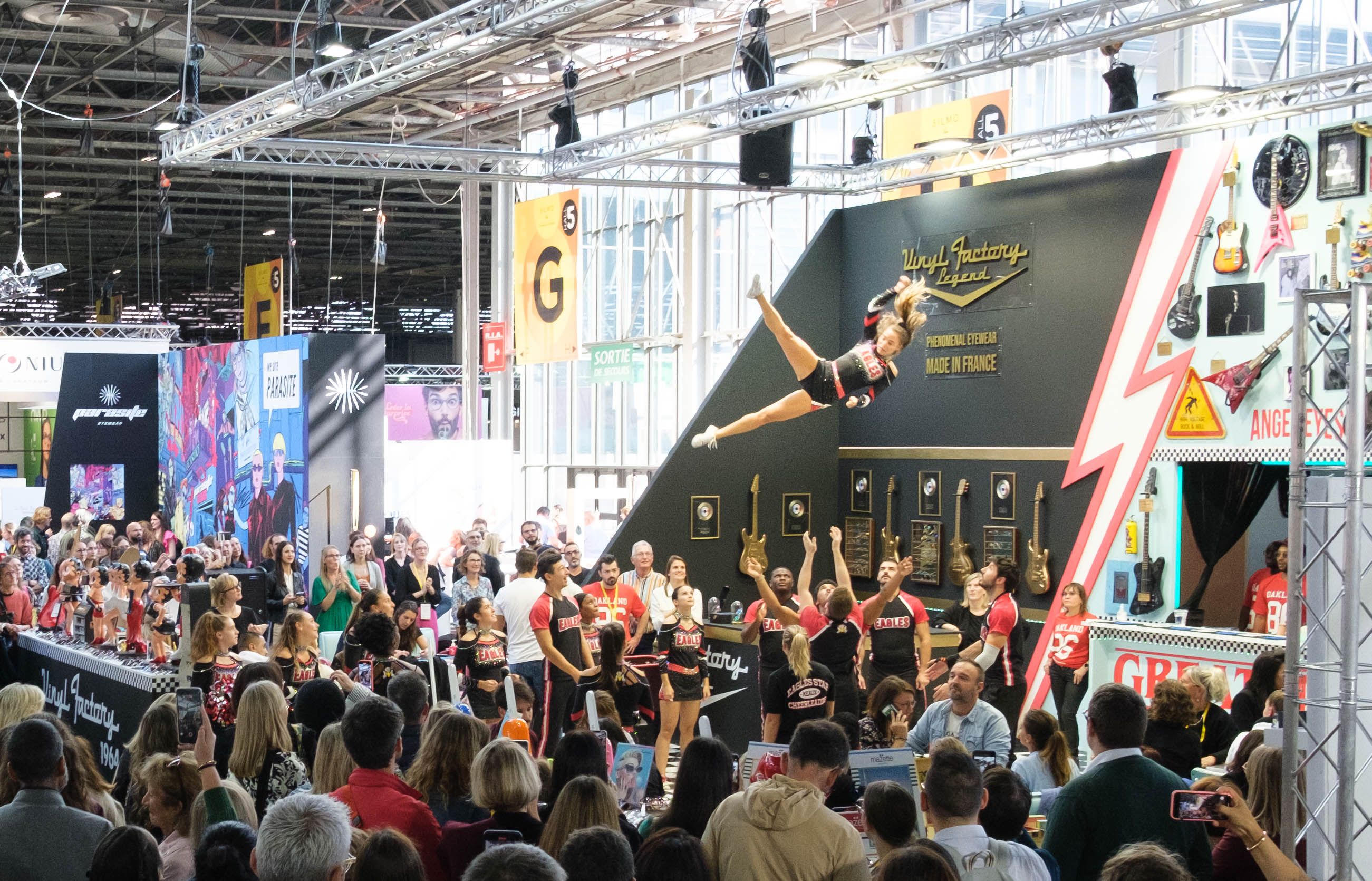 上海展位設(shè)計搭建：舞臺布置關(guān)鍵要素，打造震撼效果