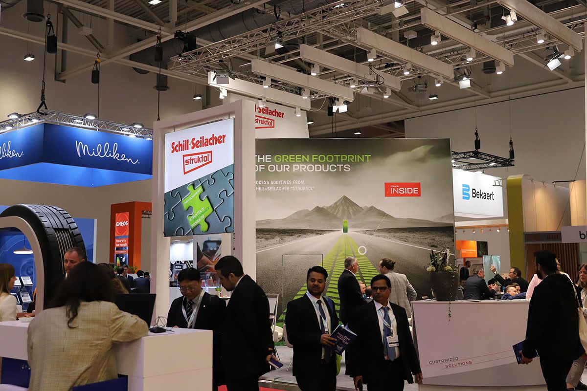 展臺搭建設(shè)計(jì)空間優(yōu)化：提升小空間展臺的利用率