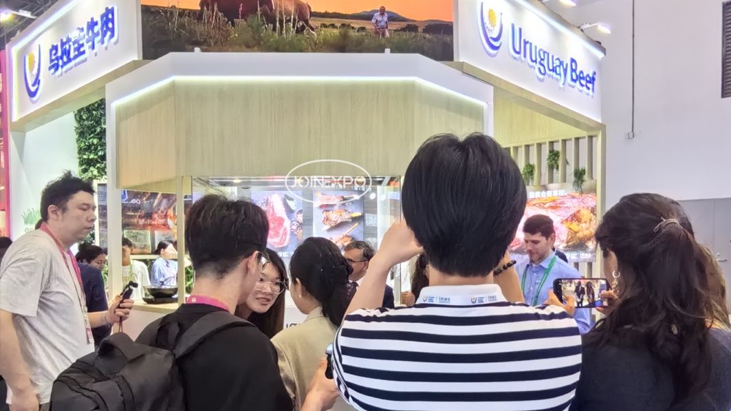 阿聯(lián)酋異地智能家居展模塊化展臺(tái)驗(yàn)收